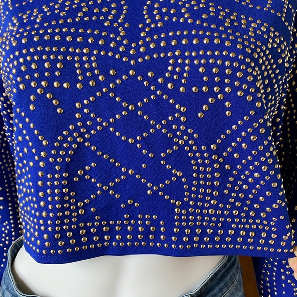 Fashion Top - Picture 4 of 4